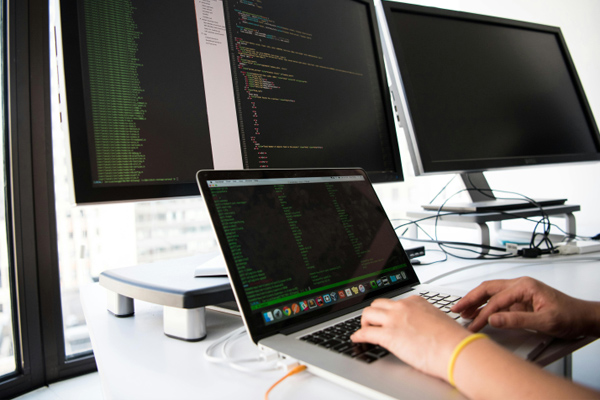 天瑪智控取得具有機(jī)械位置先導(dǎo)反饋的液壓裝置和數(shù)字液壓缸:液壓機(jī)械