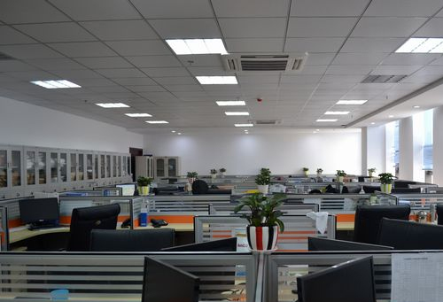 南通升勵(lì)科技取得一種液壓機(jī)械安裝座，可自由調(diào)節(jié)液壓機(jī)械的角度:液壓機(jī)械